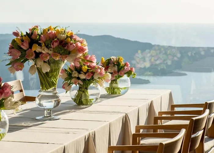 Hotels With Suites In Fira (Santorini) 