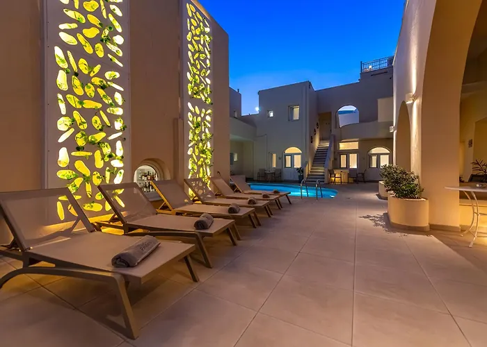 Firostefani Resorts