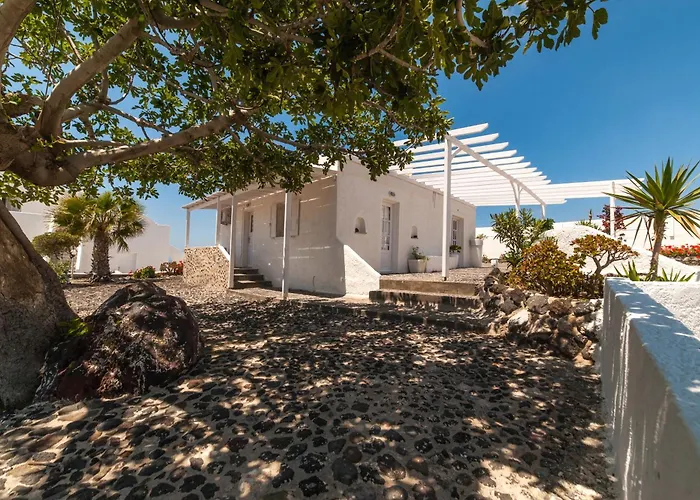 Megalochori (Santorini) Hotels With Pool