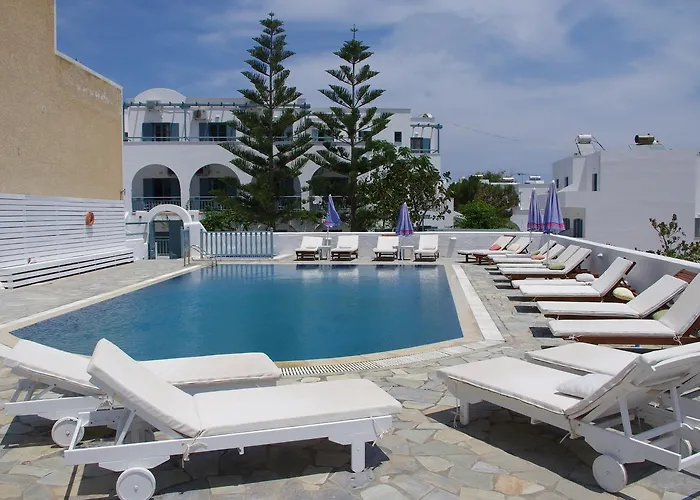 Kamari (Santorini) Hotels With Pool