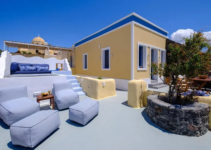 Megalochori (Santorini) City Center Hotels